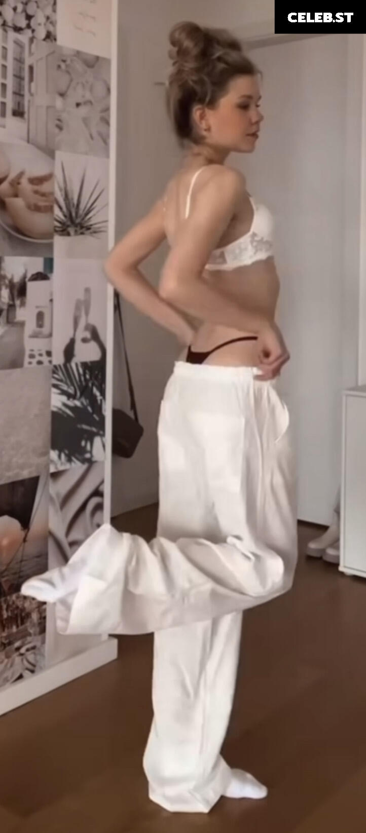 Lea Peach Image 572076