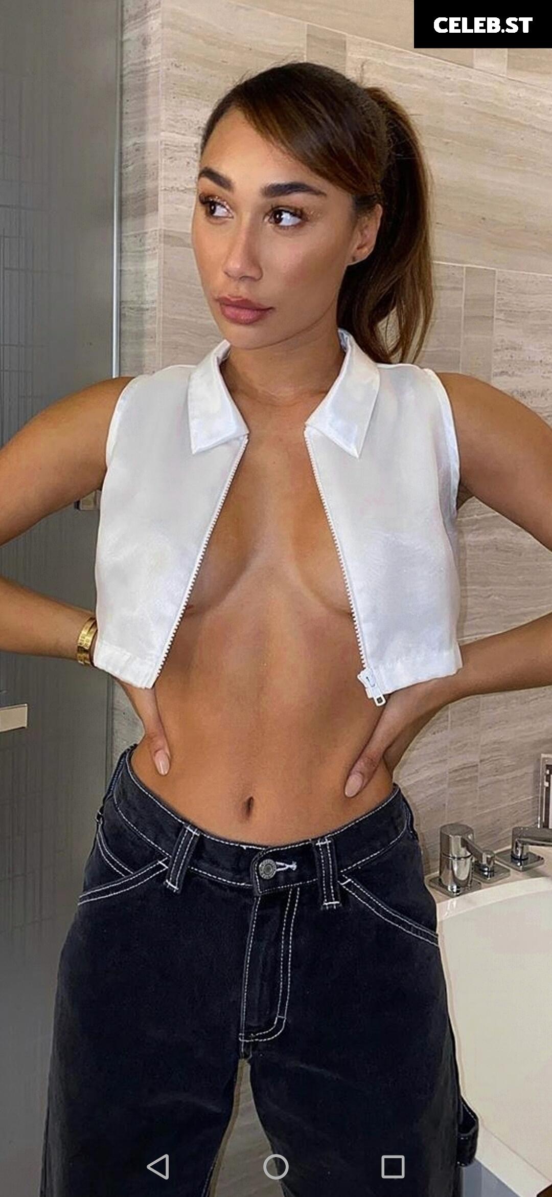 Eva Gutowski Image 570674
