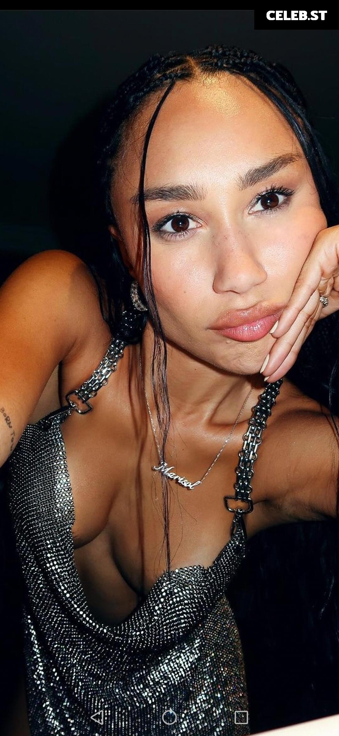 Eva Gutowski Image 570224