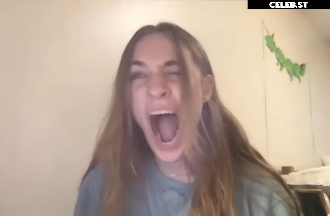 Lia Reacts / Lia_Fiore Image 5091954