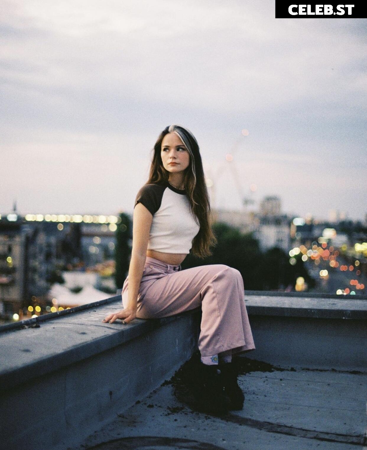 nadinebreaty Image 509253