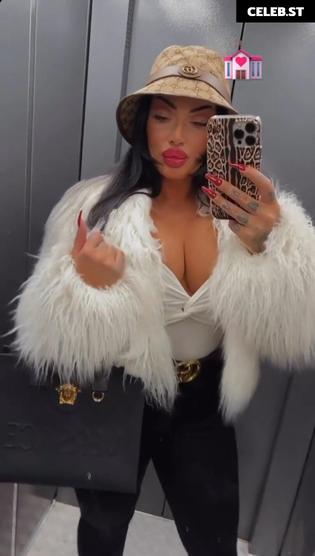 Kristina Karieva Image 5085703