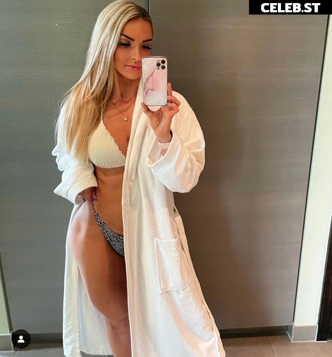 Natalia Vogel Image 508700