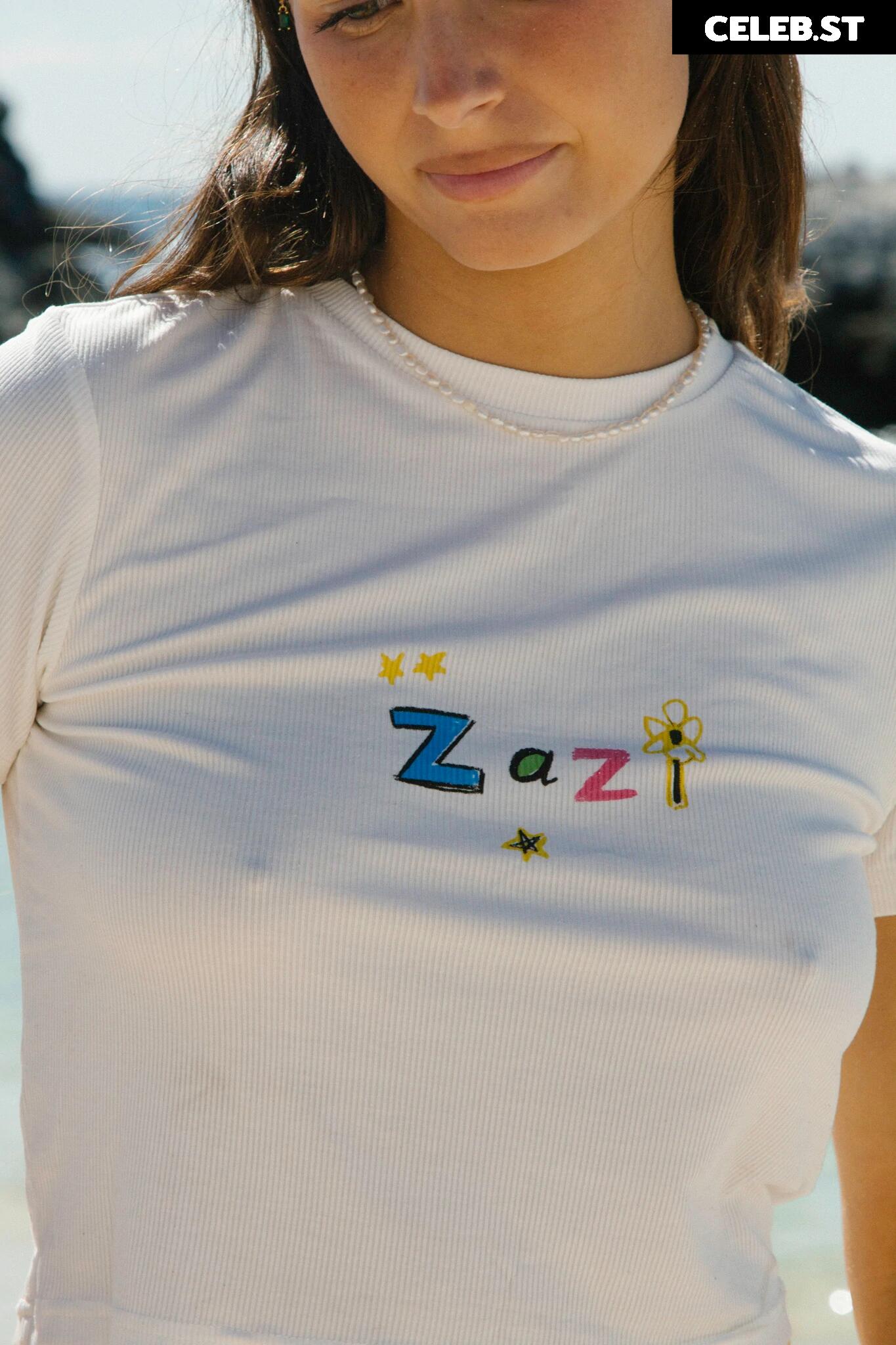 Steph Mandich Image 5083199