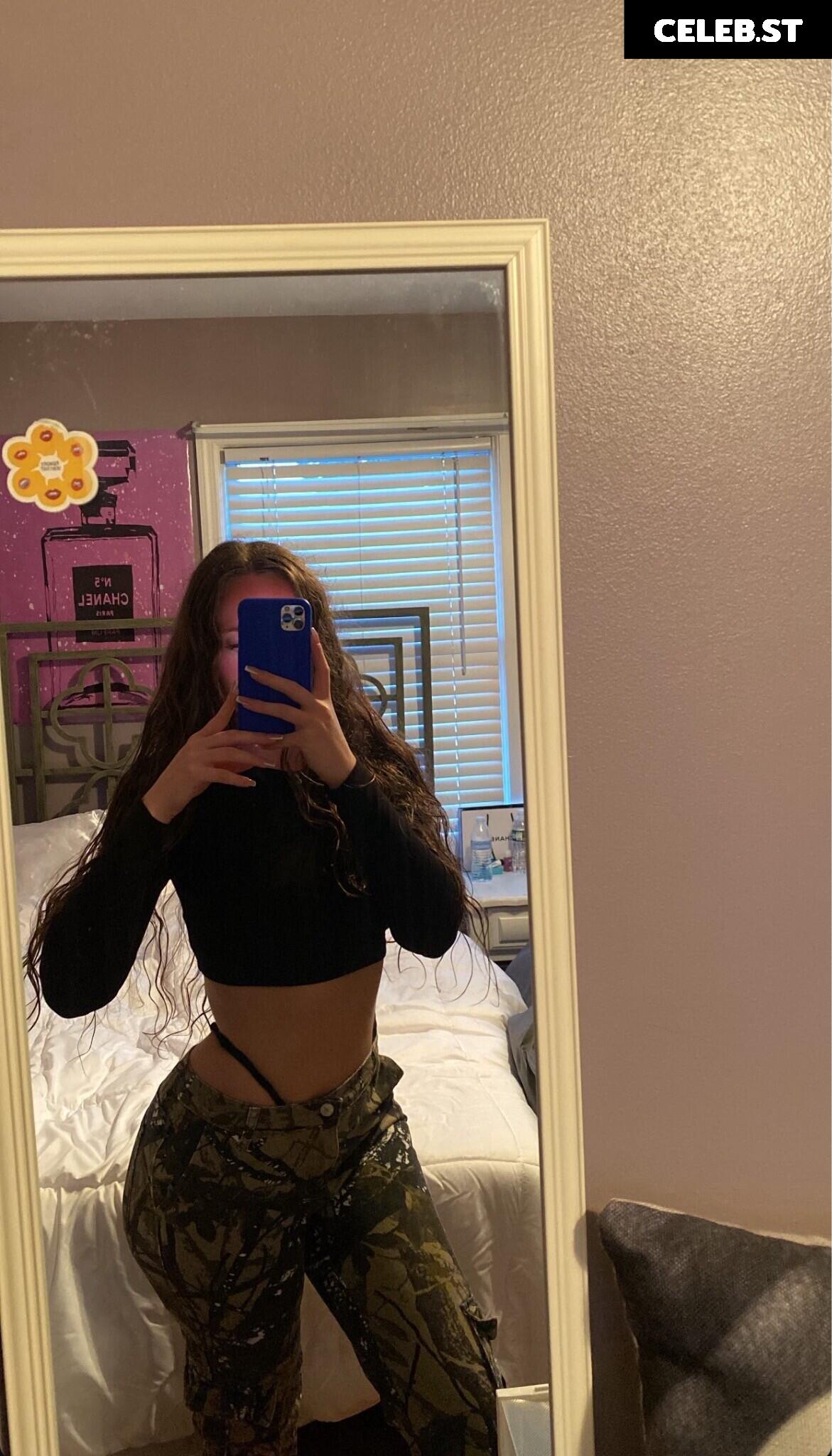 Taylor Hansen Image 5079823