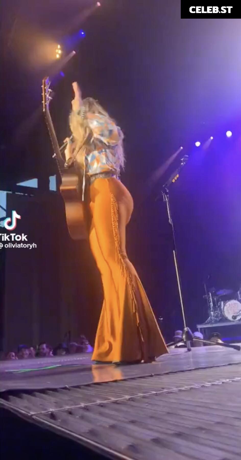 Lainey Wilson Image 5067033