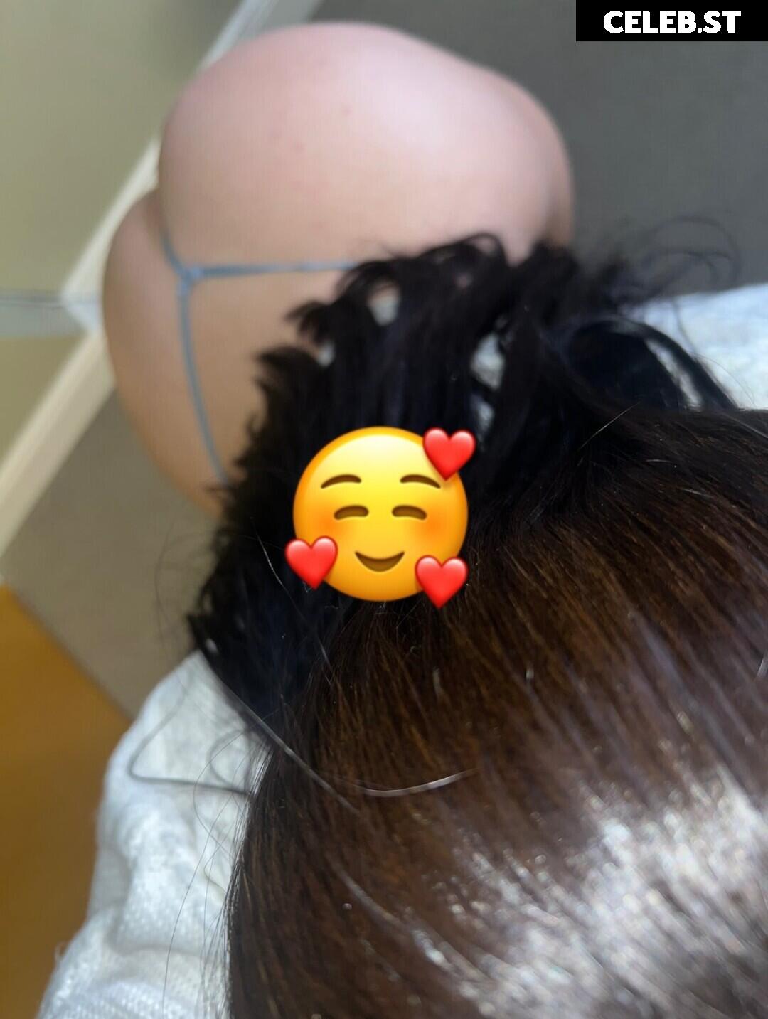 Anja Dee Image 5035023