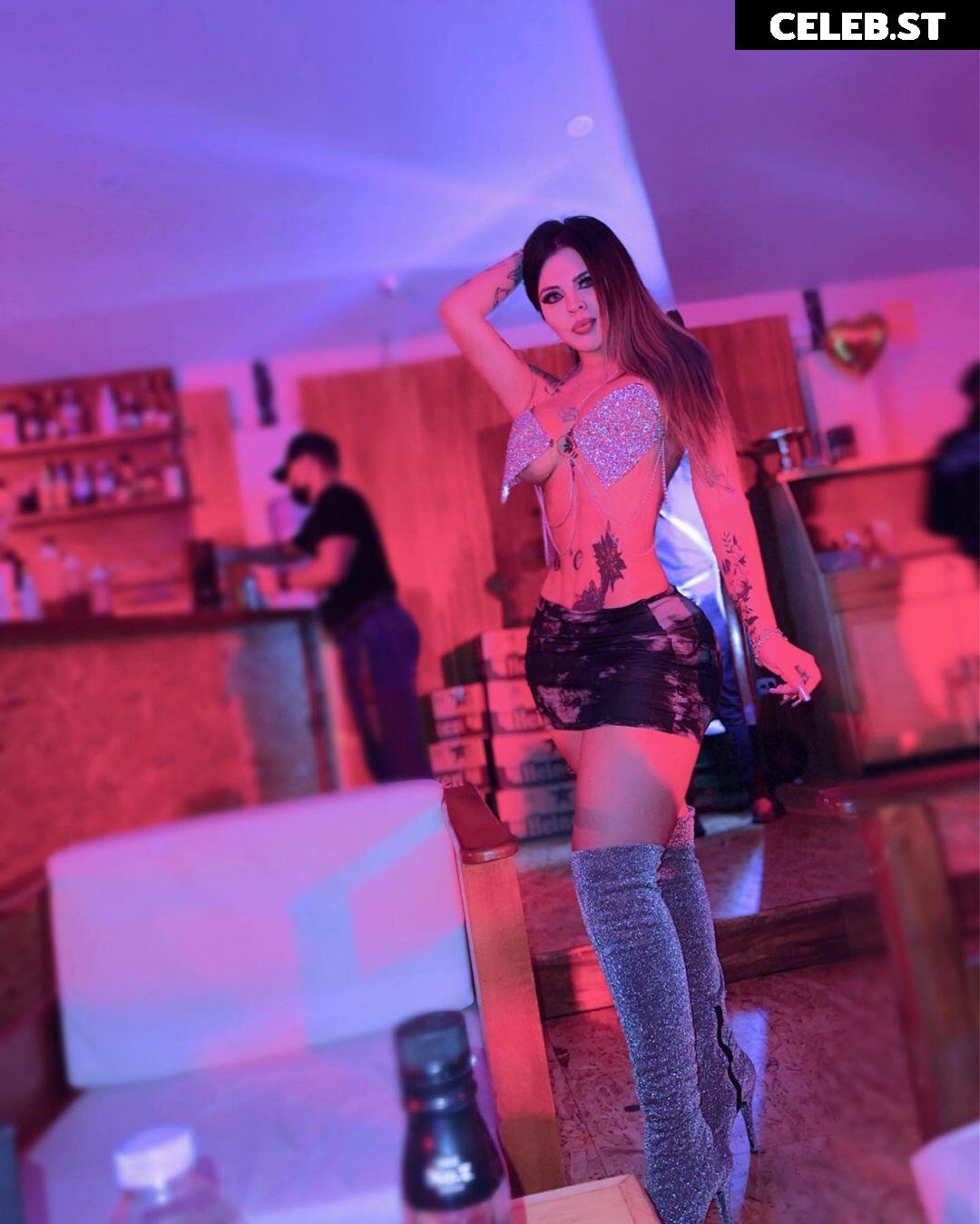 Stefany Camus Gutierrez Image 5038777