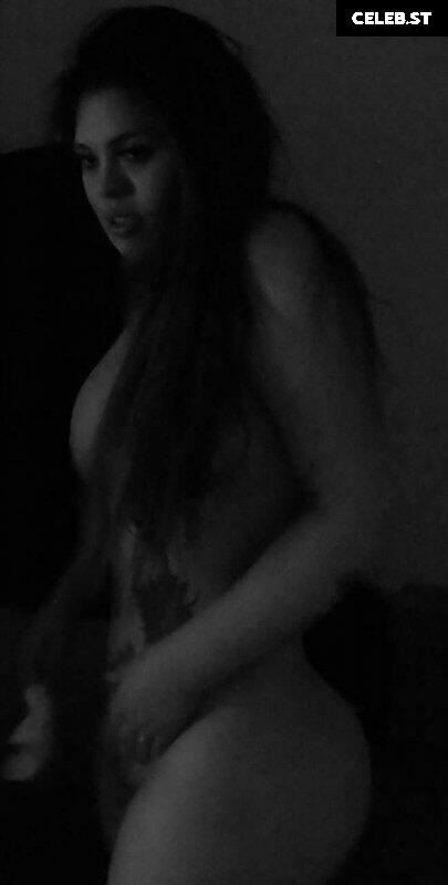 Stefany Camus Gutierrez Image 5038352