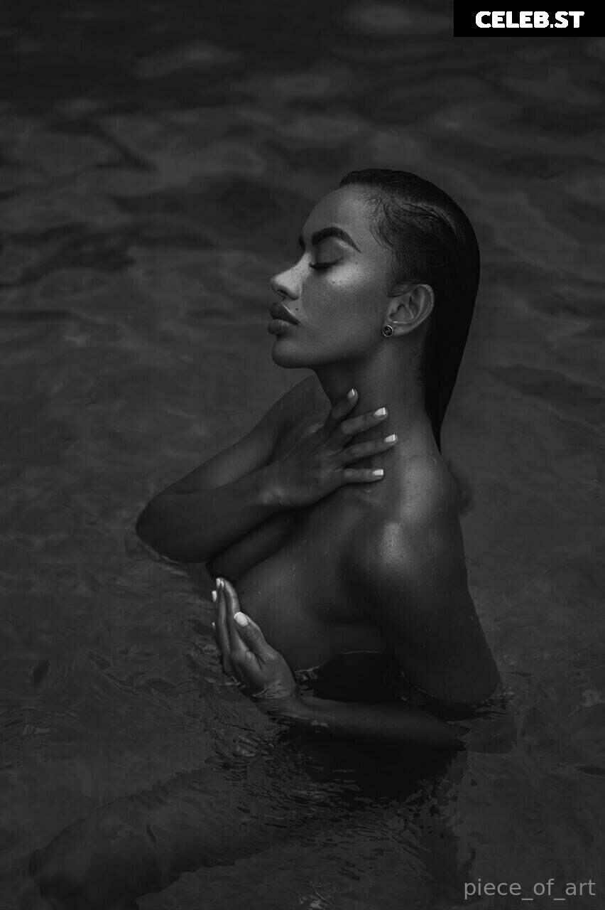 Carla Piece of Art Image 4197470
