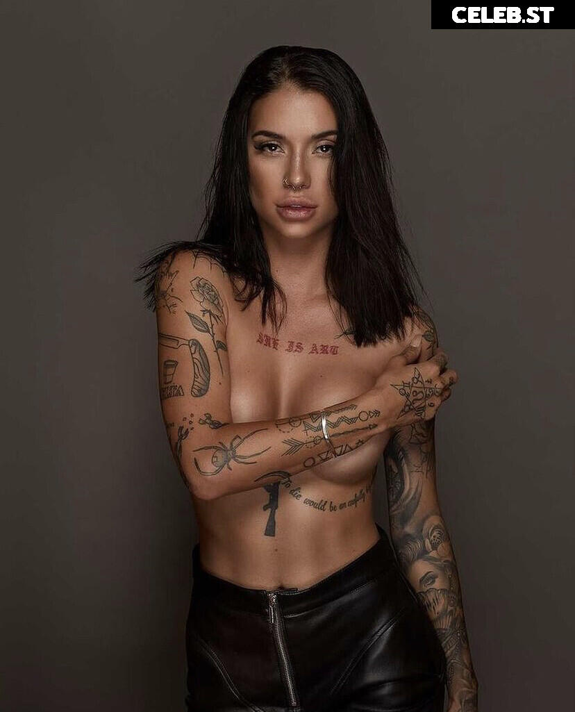 Krystal Galtry Image 4174080