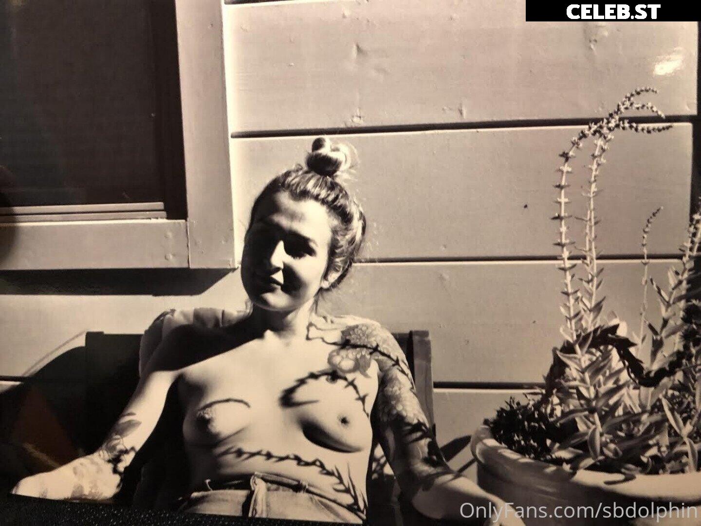 Bunny Barnett / thedolphingirl Image 417350