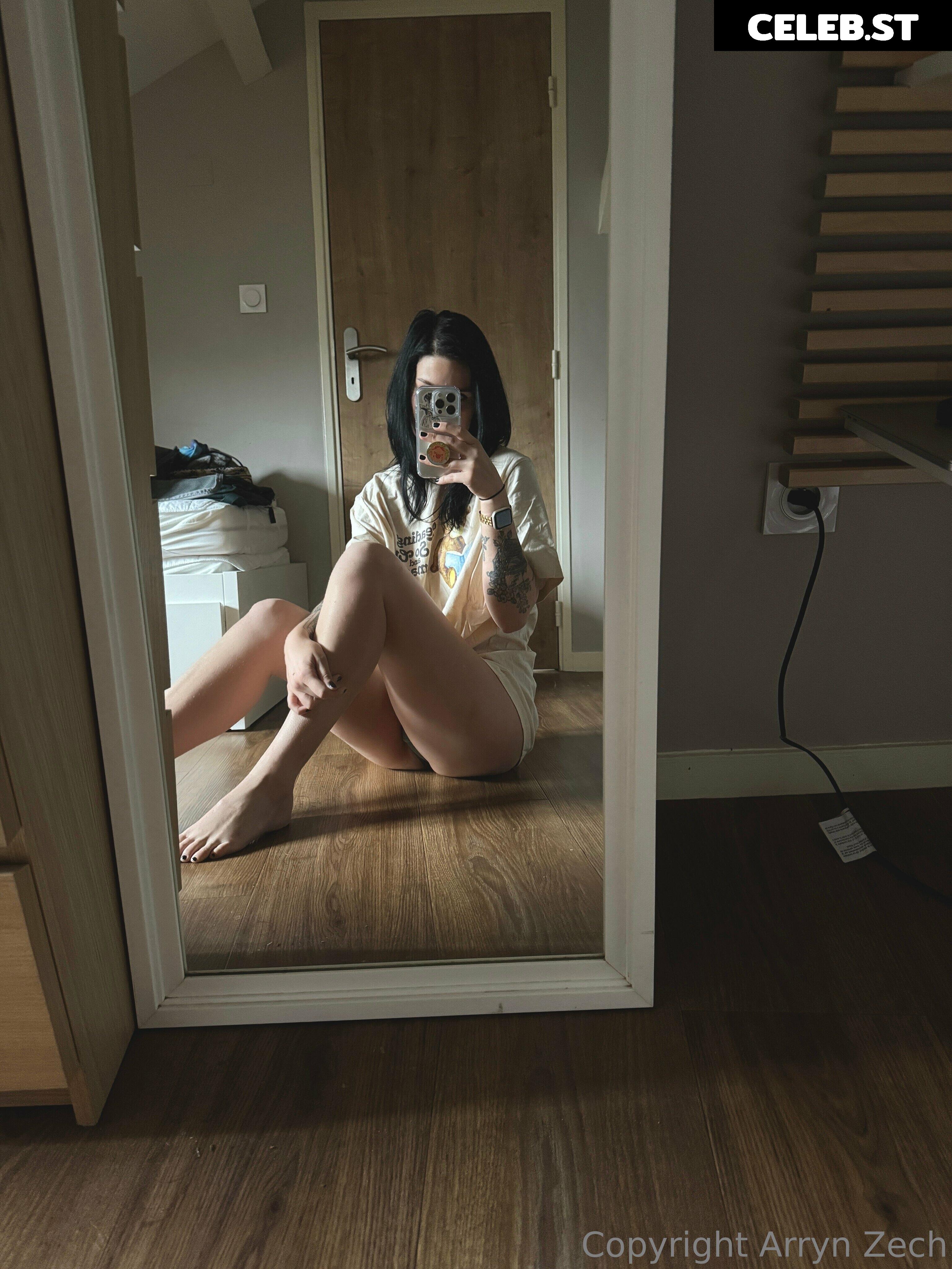 Arryn Zech Image 4167747