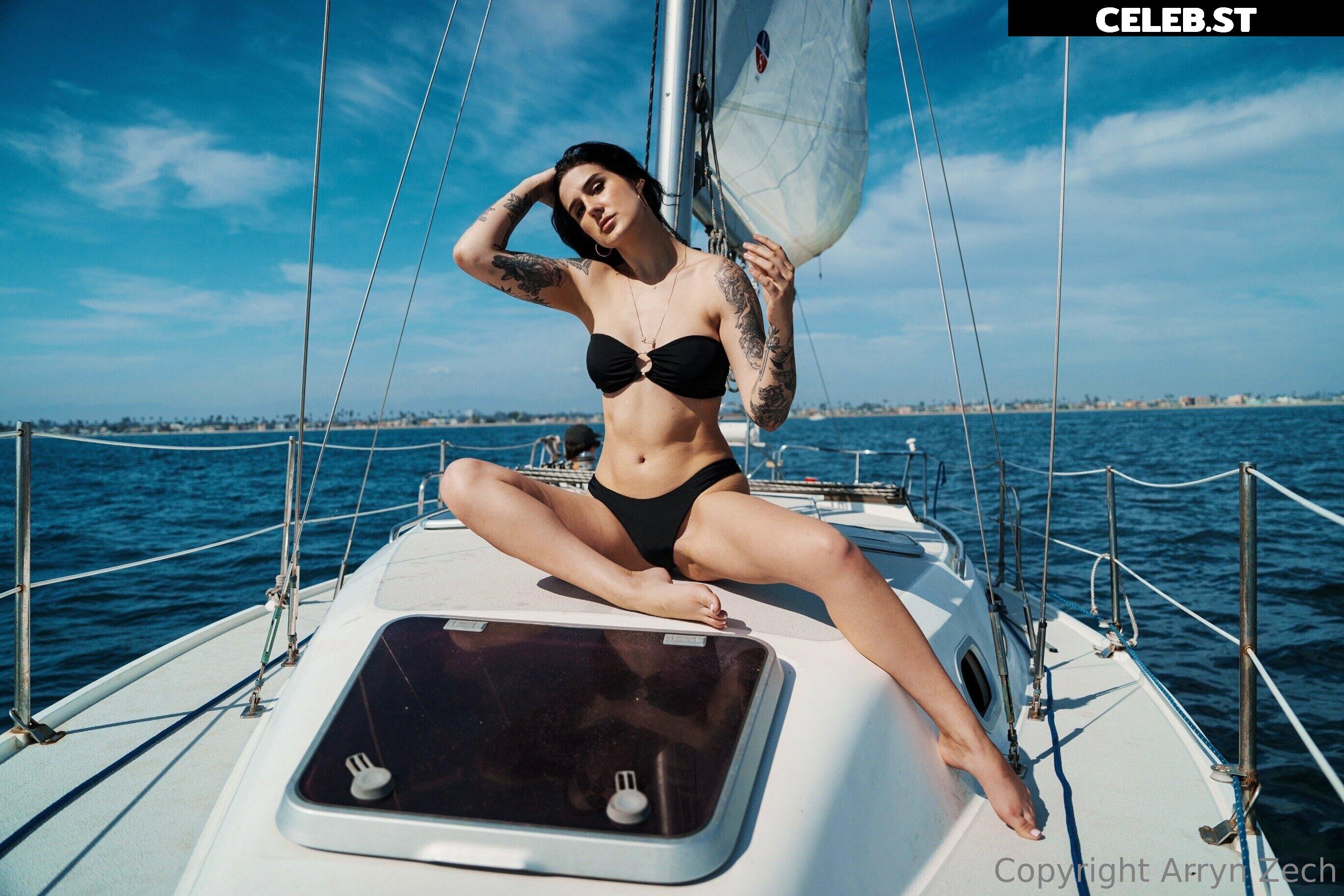 Arryn Zech Image 4161008