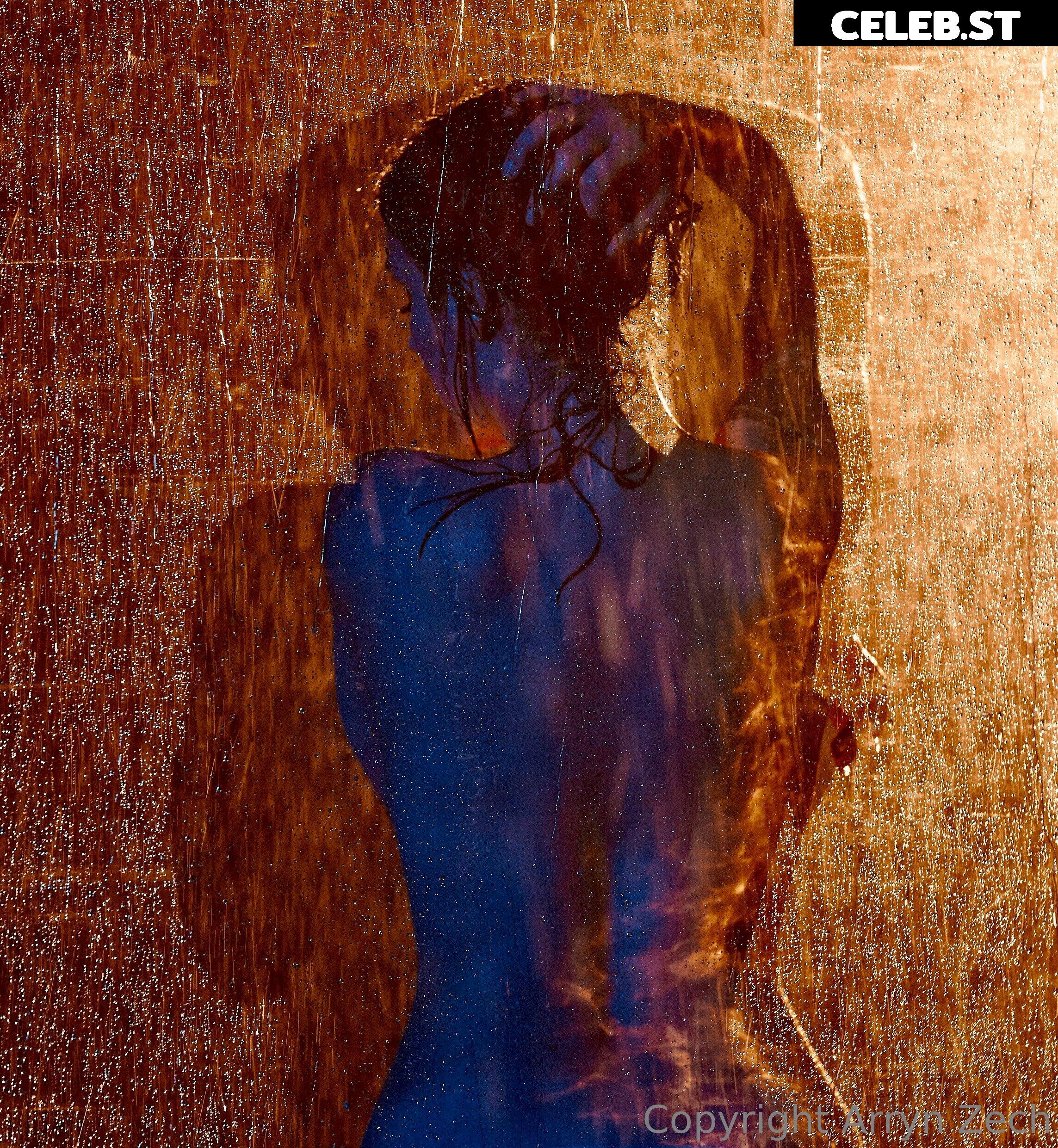 Arryn Zech Image 4163593