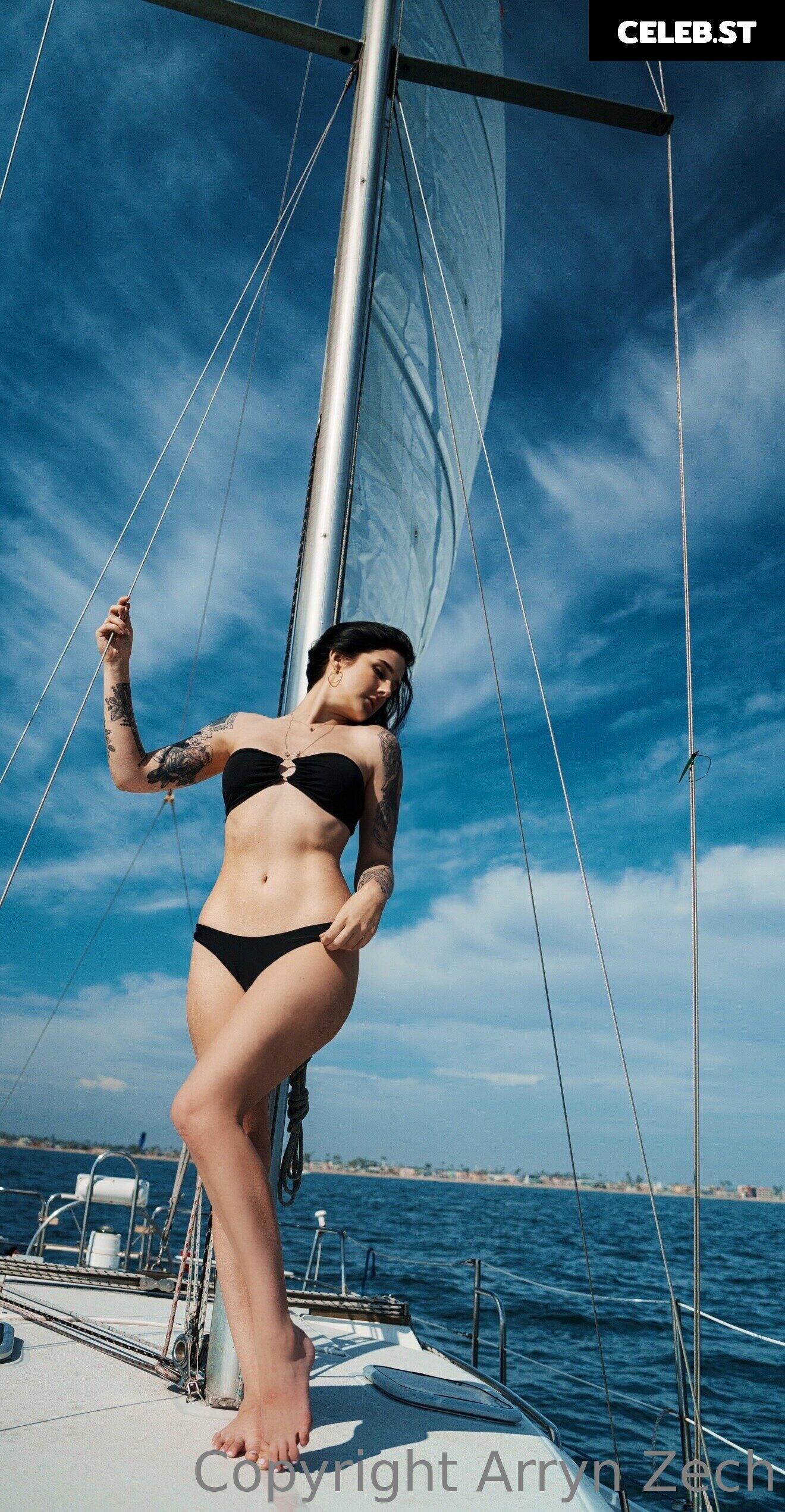 Arryn Zech Image 4160036