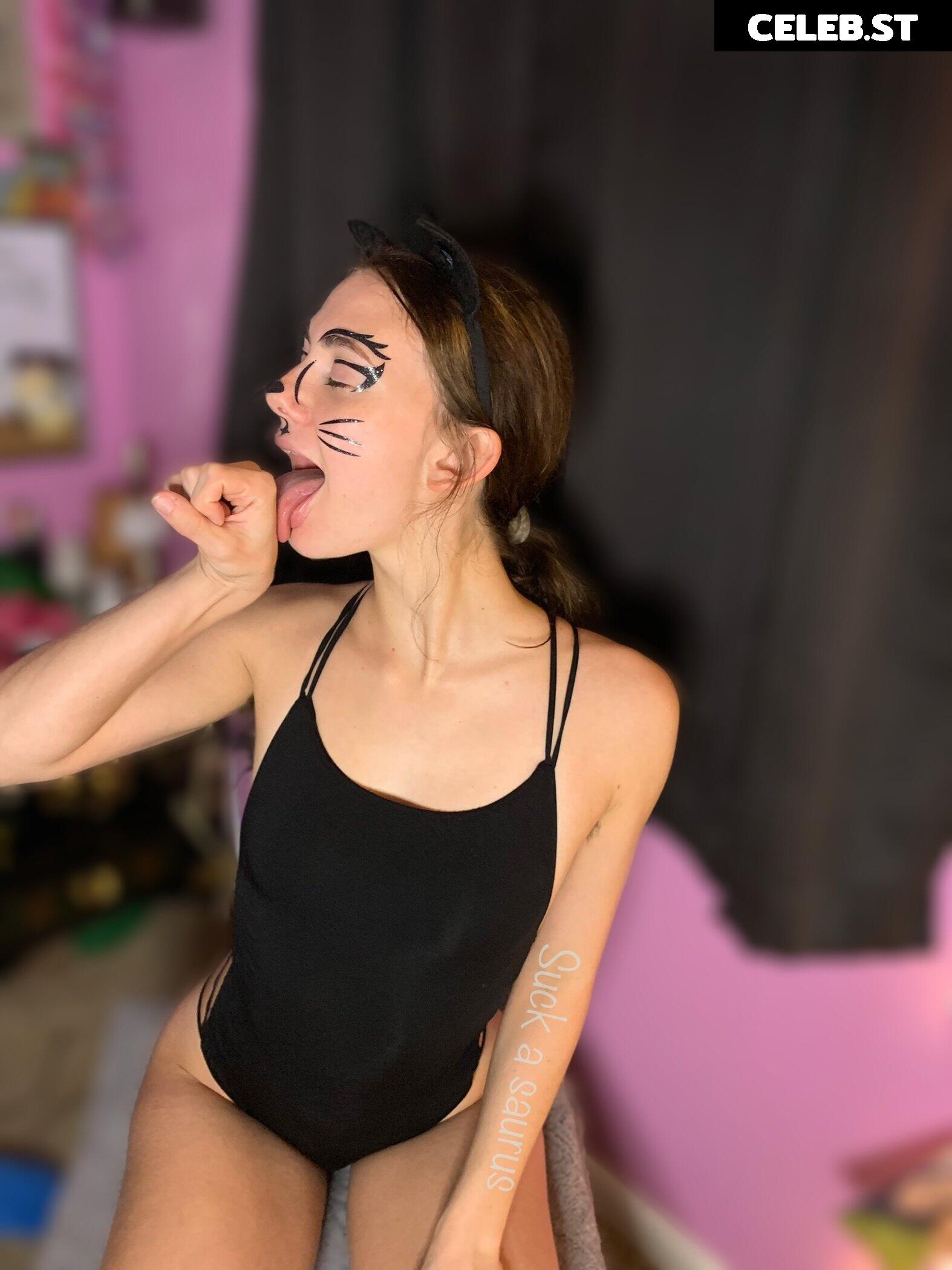 suck-a-saurus Image 4154600