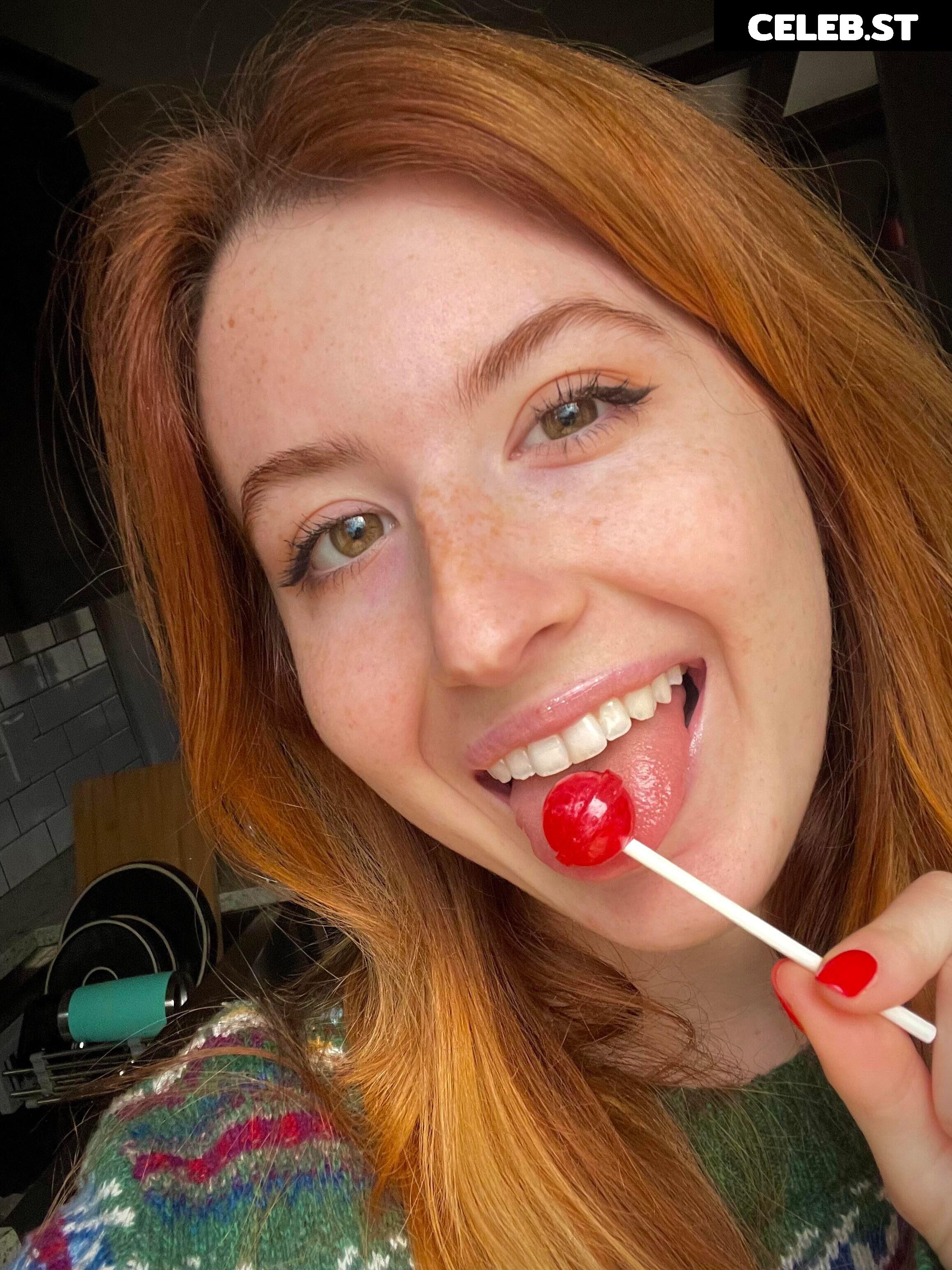 strawberry_kisses99 Image 4151705