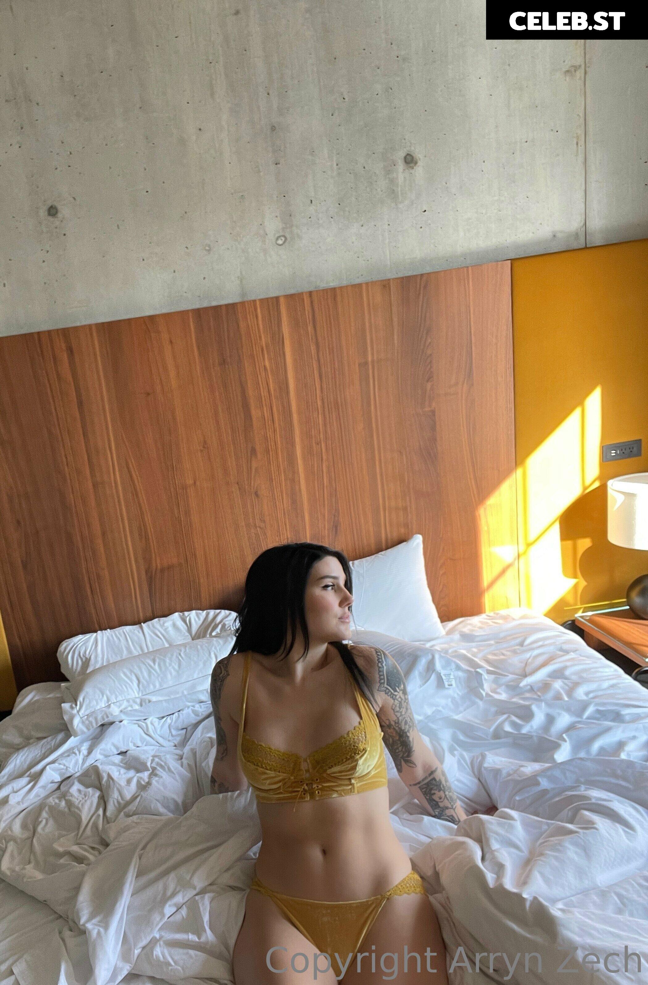 Arryn Zech Image 4142791