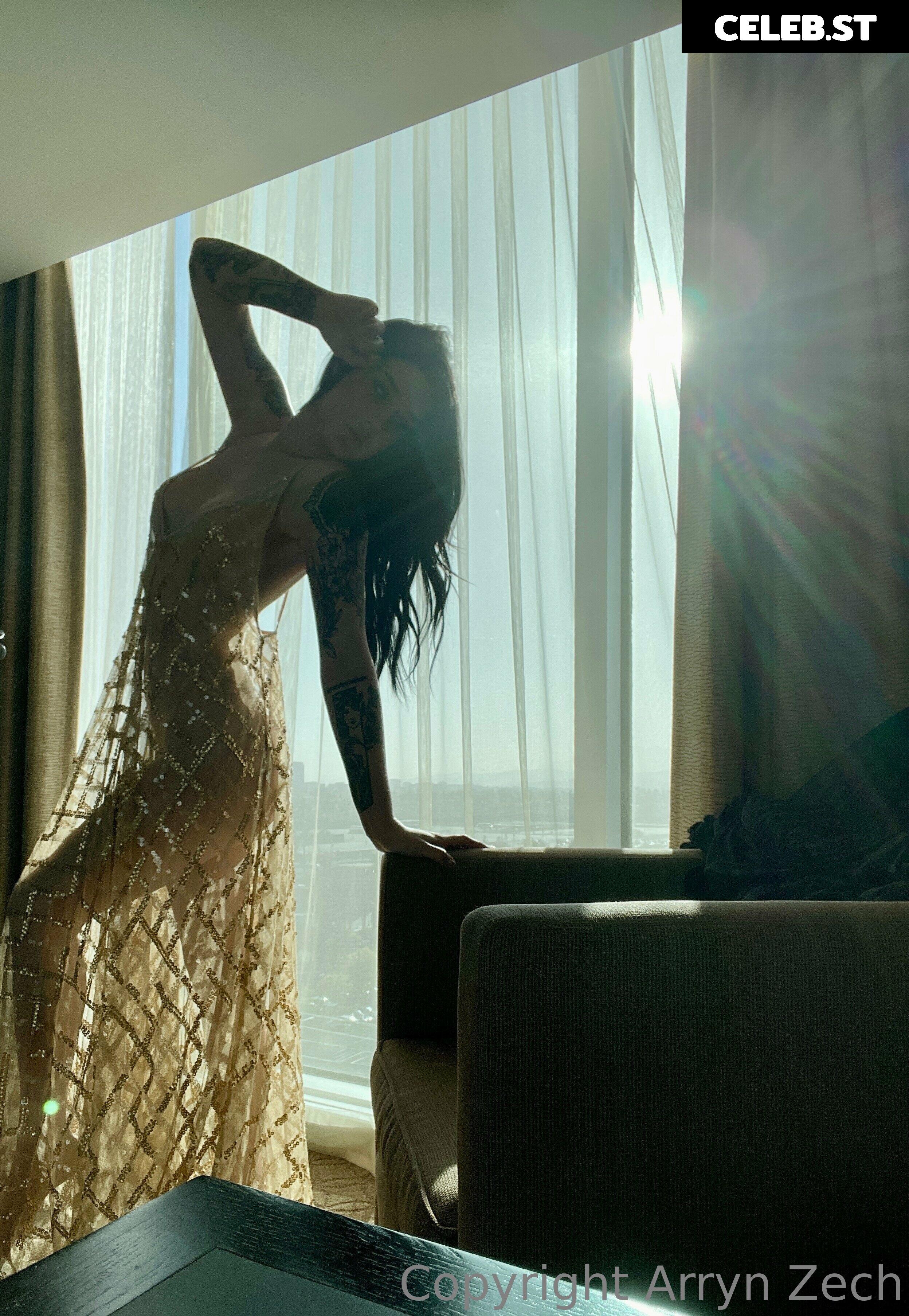 Arryn Zech Image 4149315