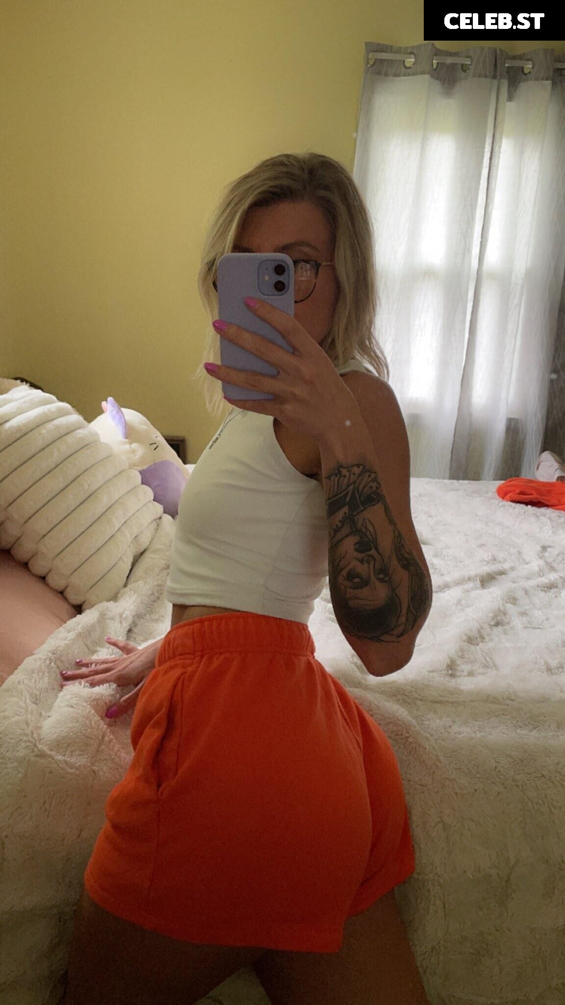 sadieshinigami / Toxic Barbie Image 4135858