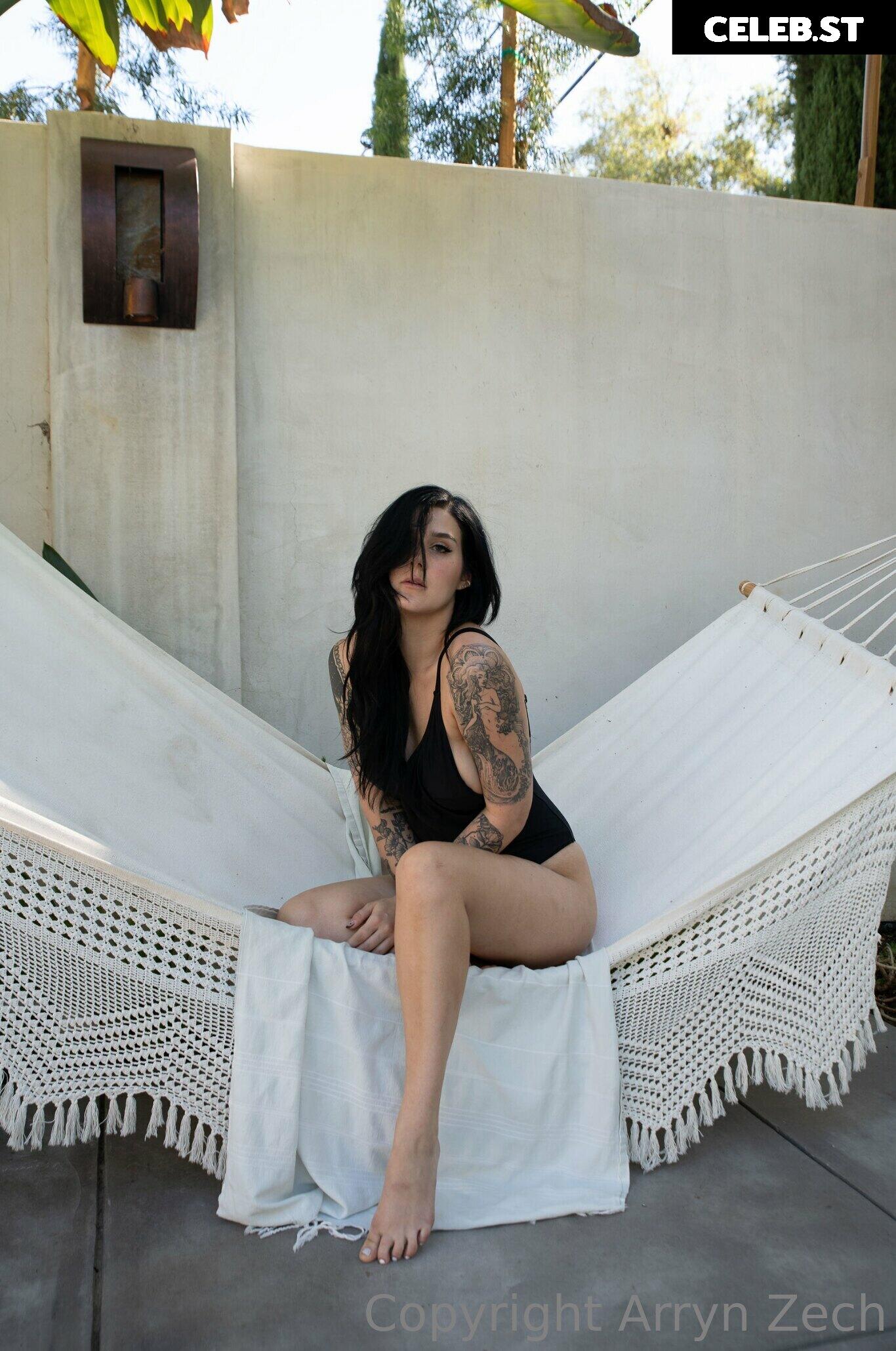 Arryn Zech Image 4135707