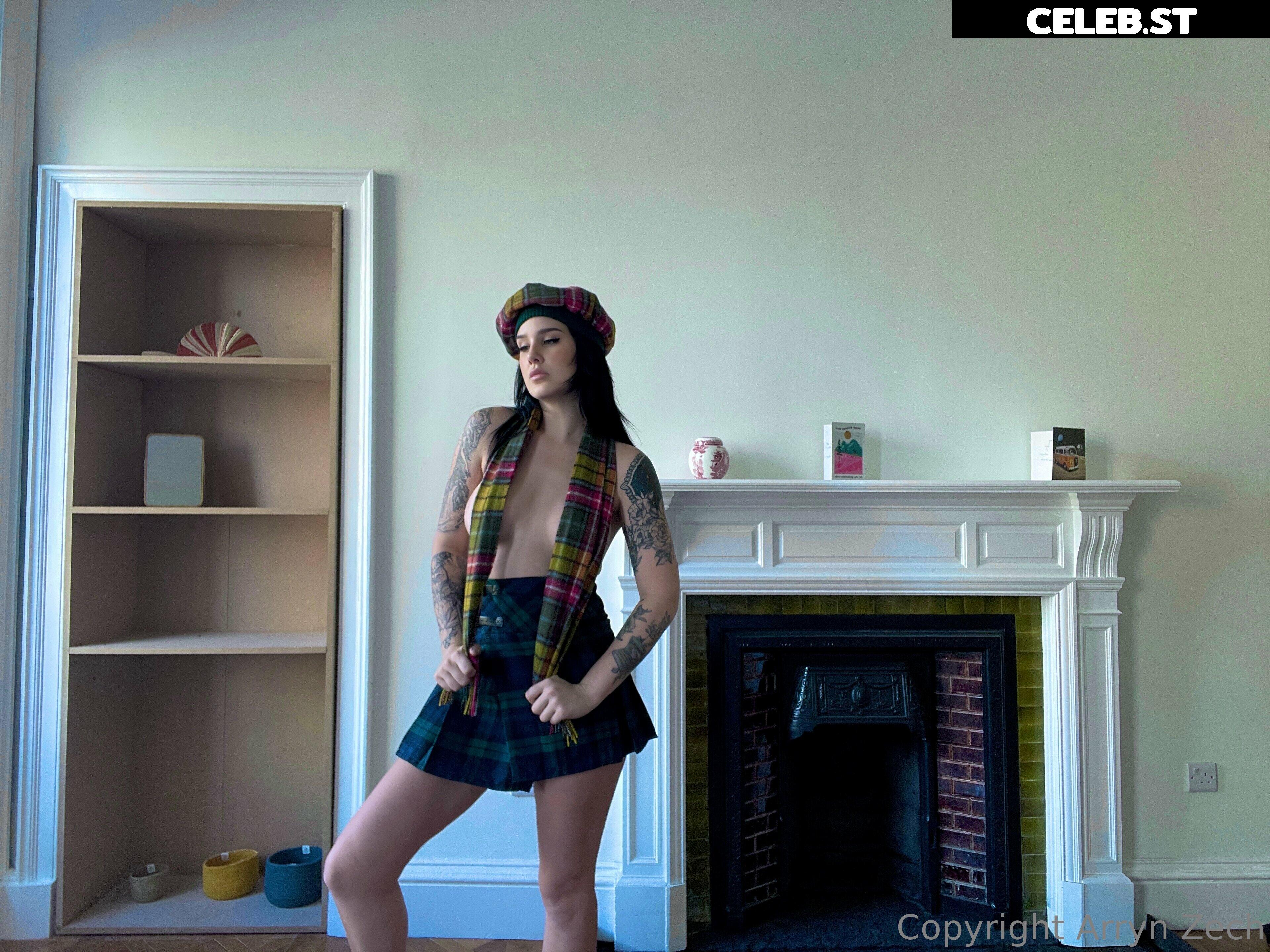 Arryn Zech Image 4137001