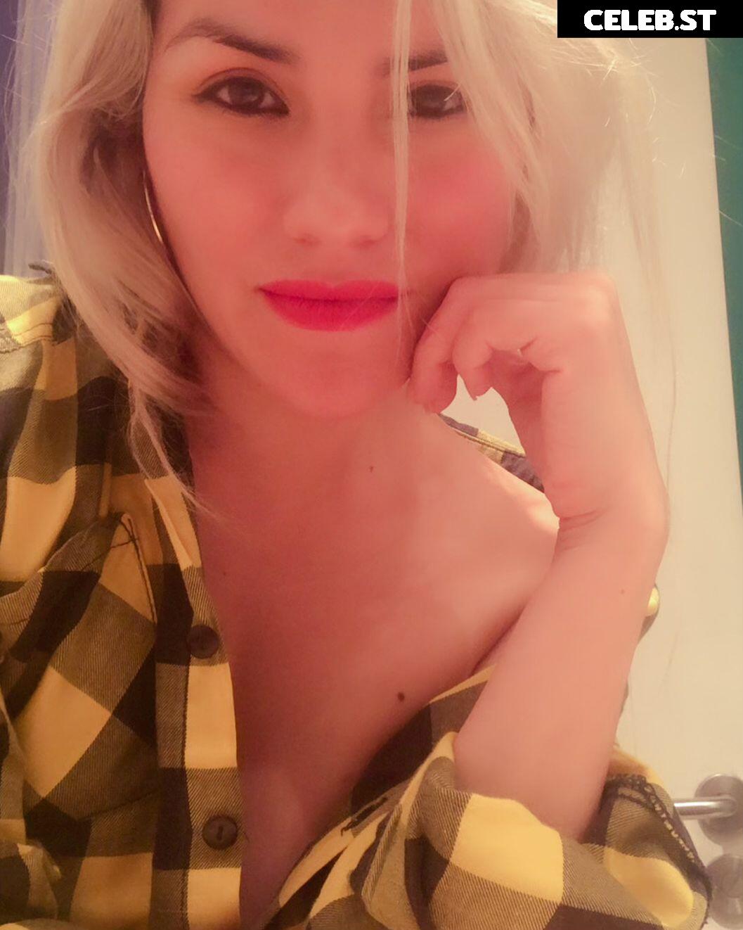 Zoth, zothkramy (mom of Aktahly, Deborekc_01) Image 4130345