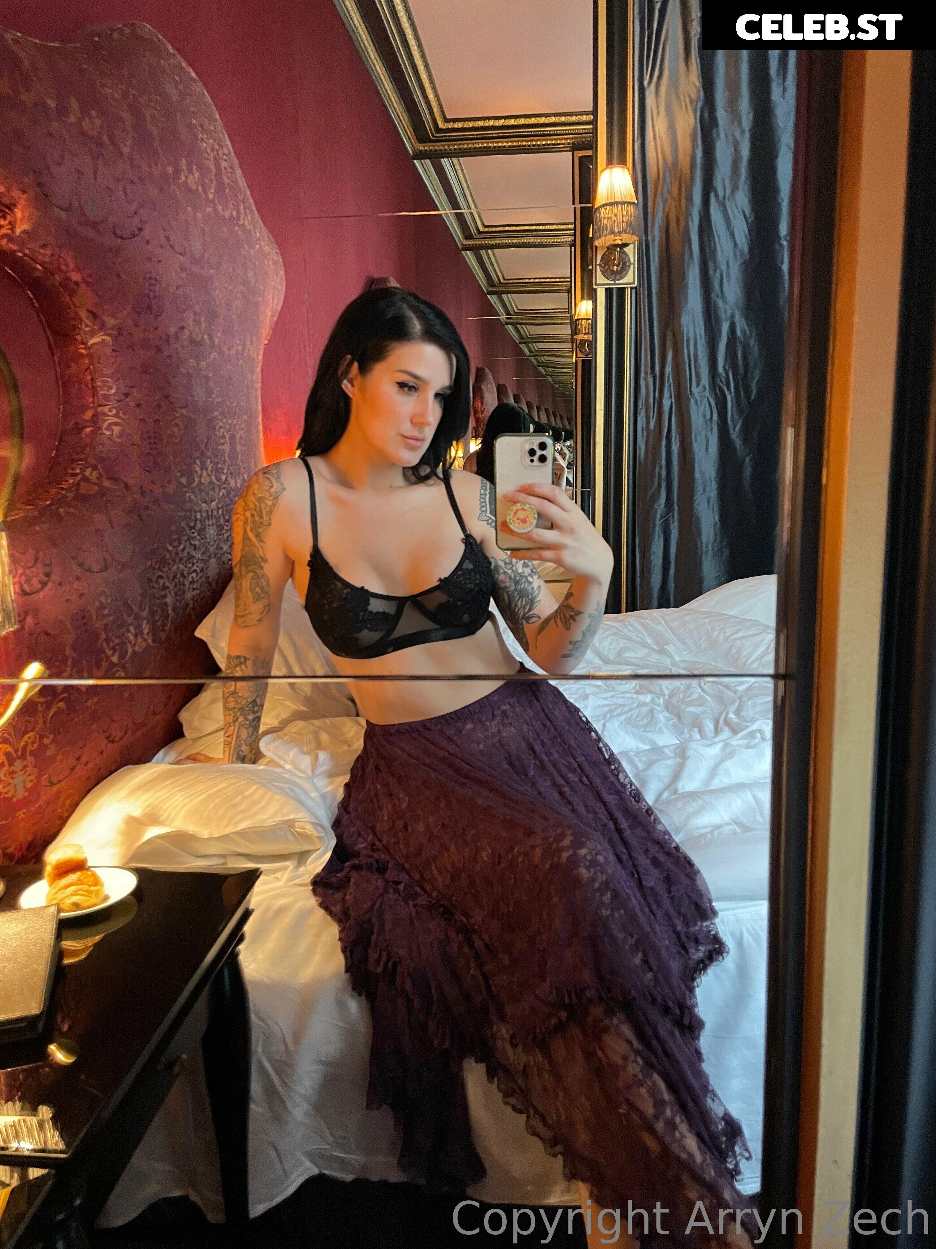 Arryn Zech Image 4138544