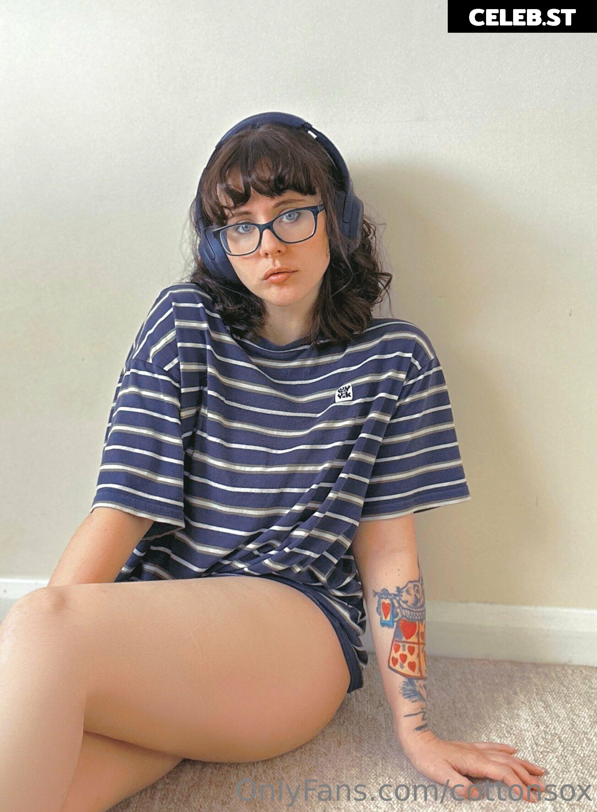 Alice Cotton Sox Image 4121537