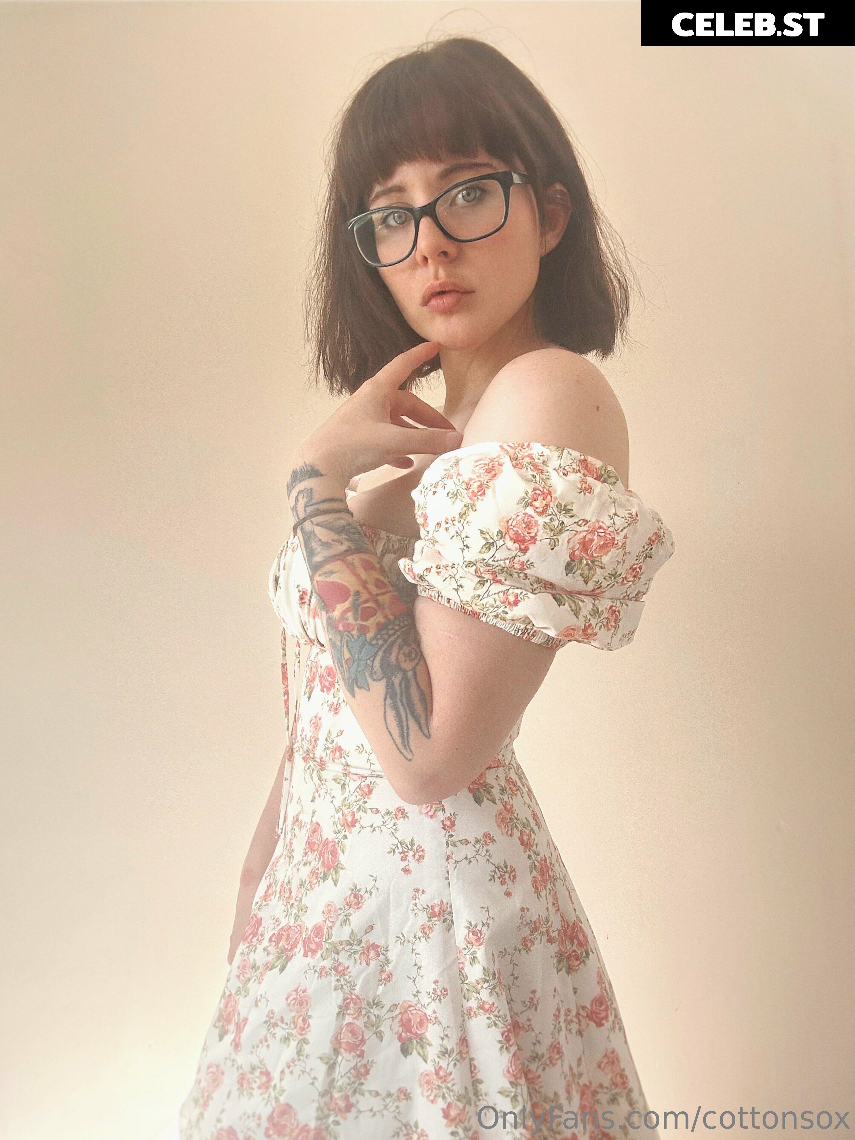Alice Cotton Sox Image 4122859
