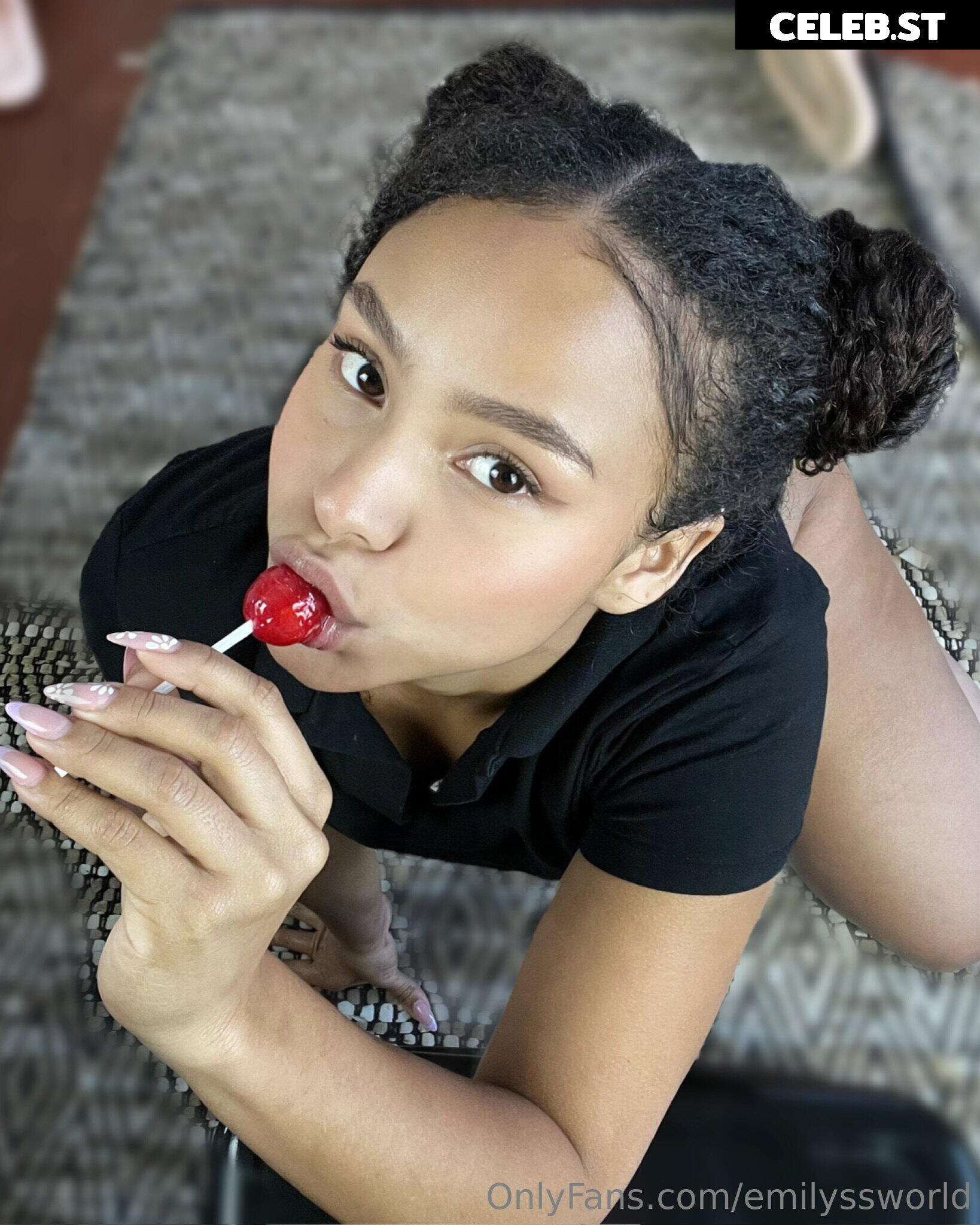 Emilyssworld / ilovesmilingg / Emilysworld Image 4115865