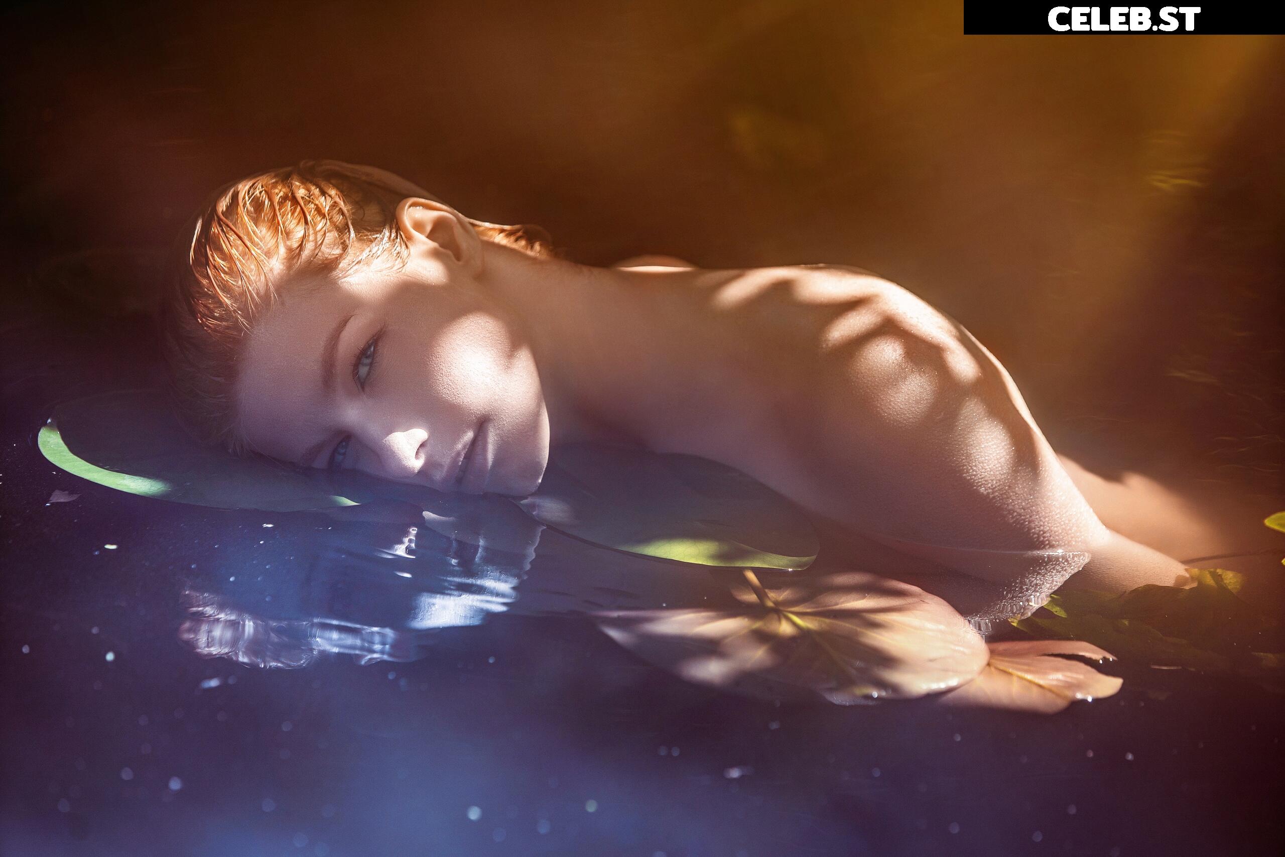 Anastasia Zhilina | ana_sta_sea_ Image 4106016