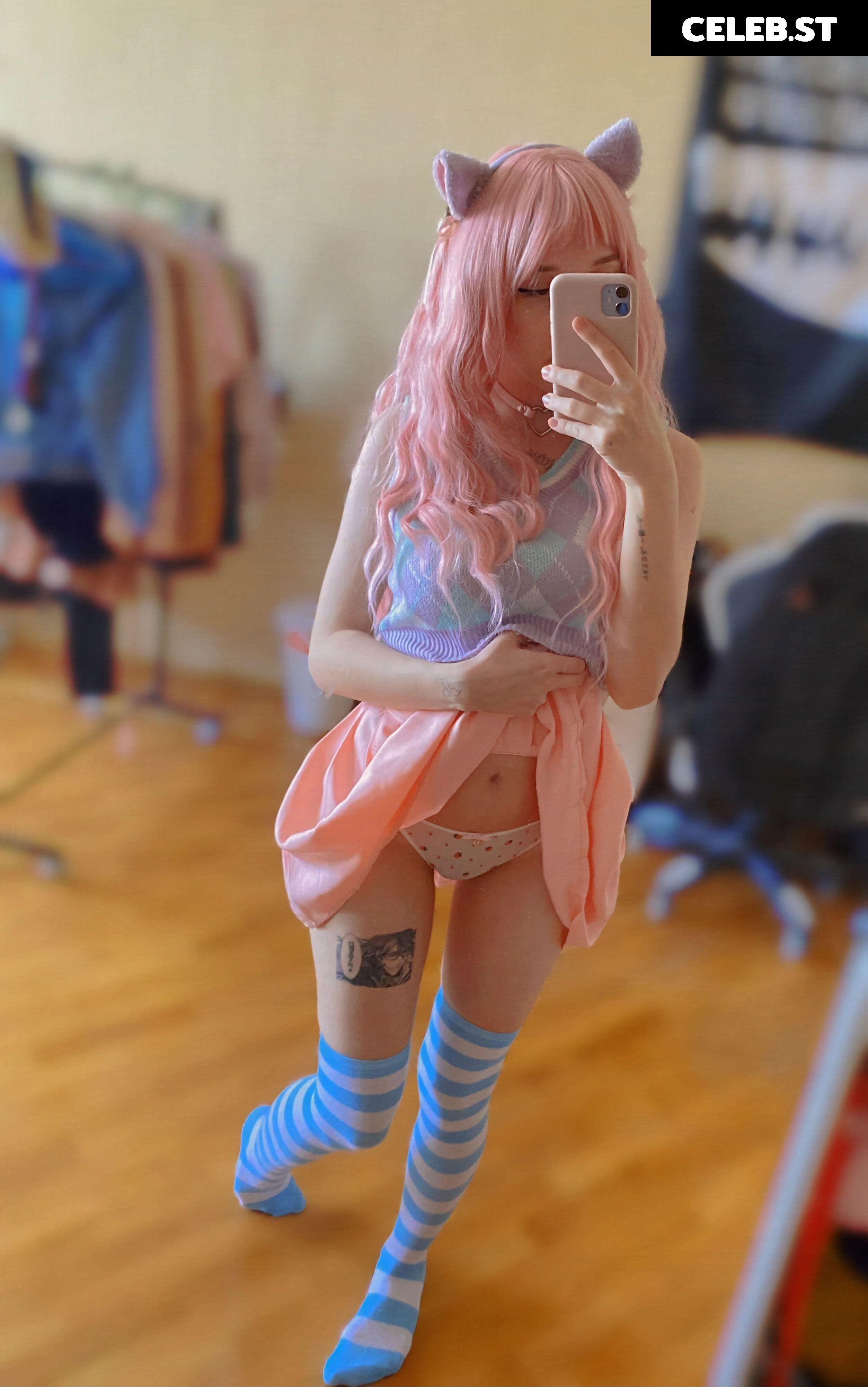Loli Molly Image 4295178