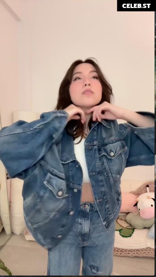 Jodi | QuarterJade Image 4293426