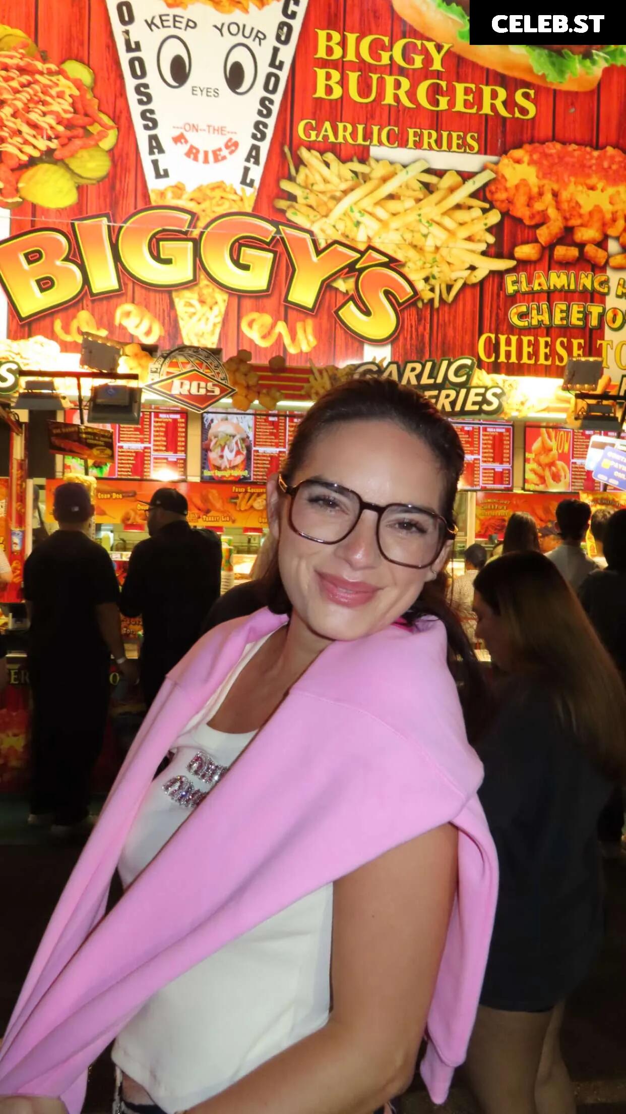 Natalie Noel Image 4280914