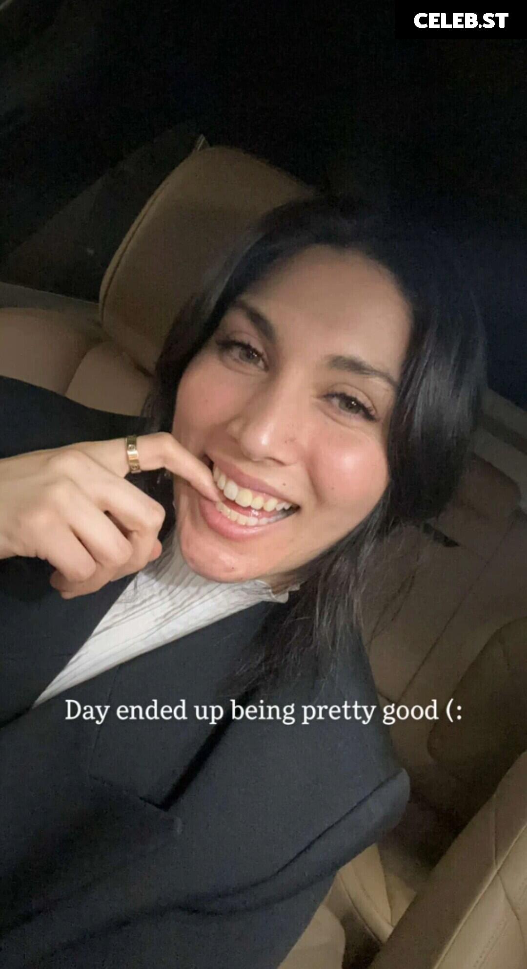 sydsogood // Sydnee Goodman Image 4288331