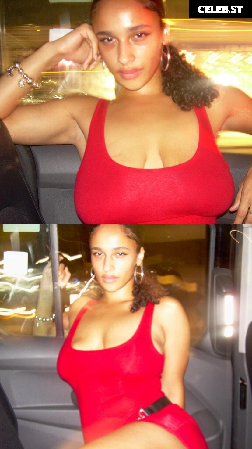 Sarina | svrinx Image 4275360