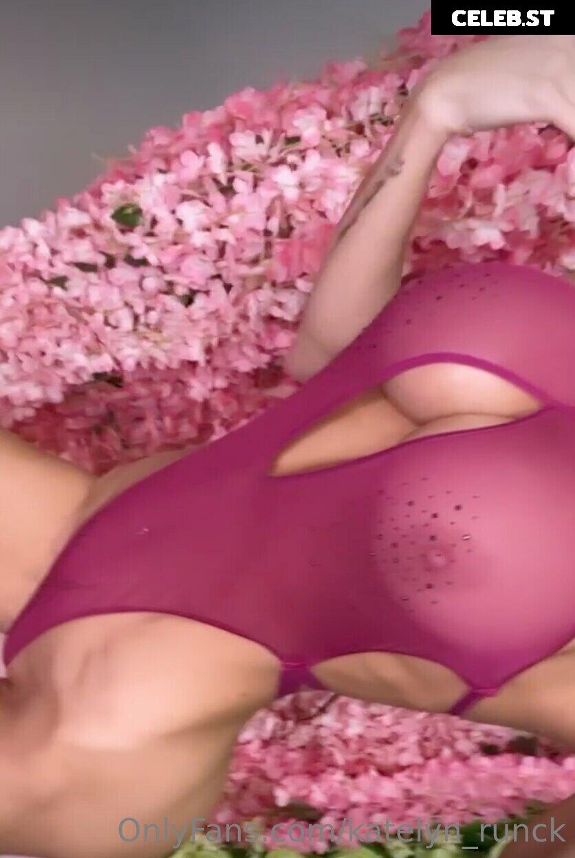 Katelyn Runck Image 4276424