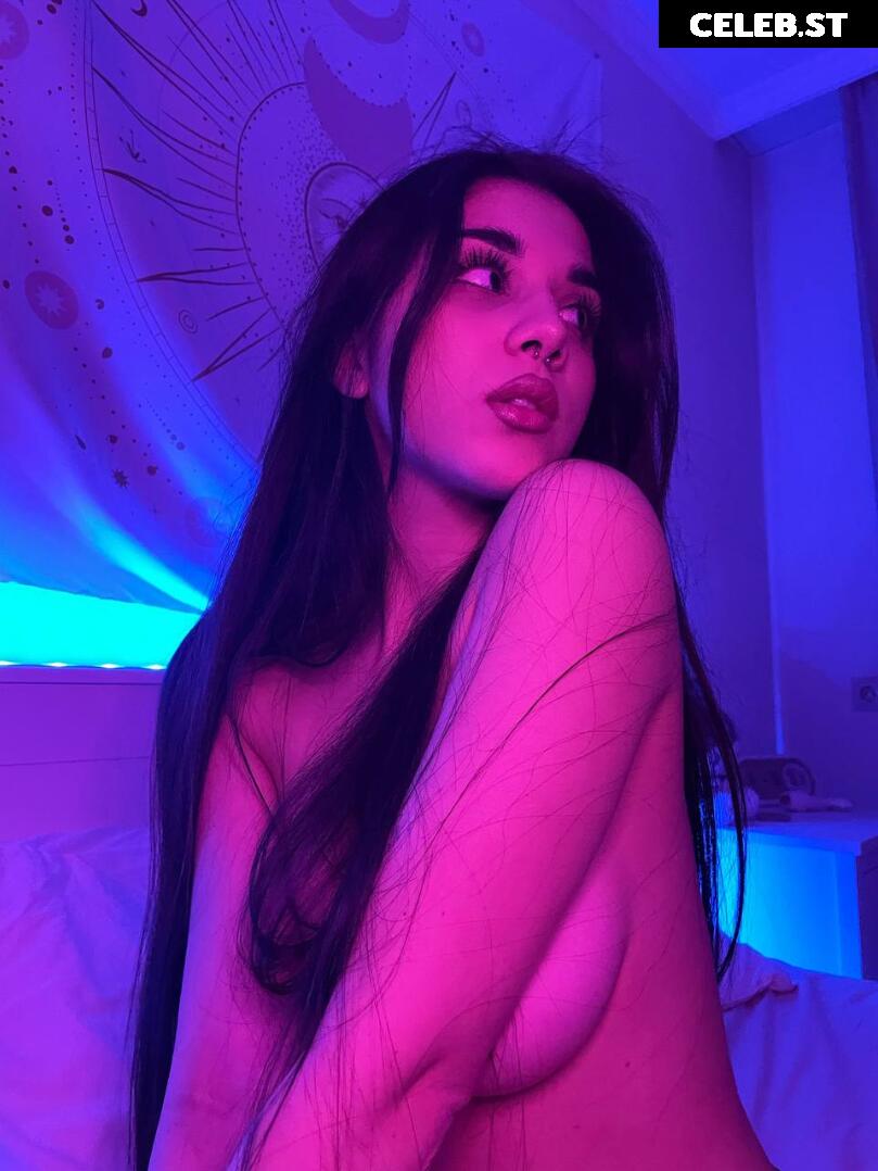 Lydia (owlida) Image 4271825