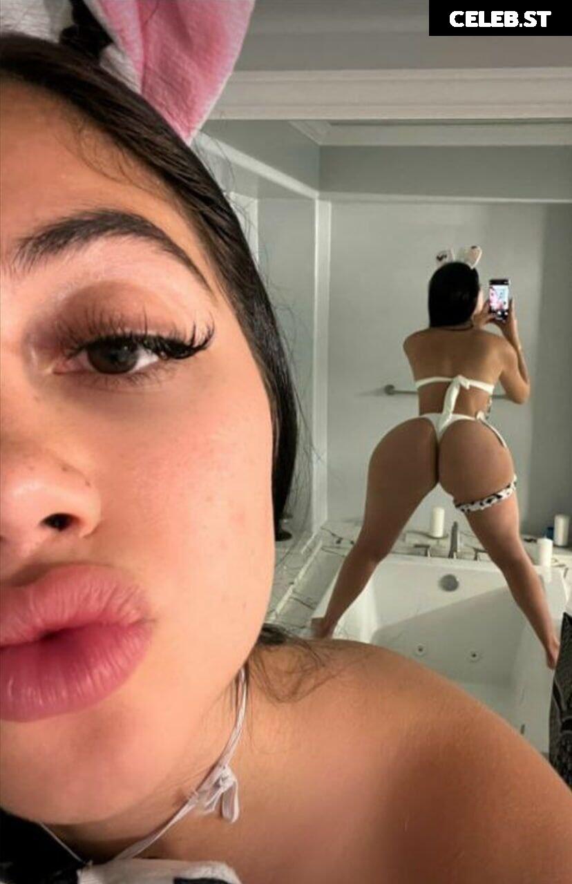 Jailyne Ojeda Image 4271294