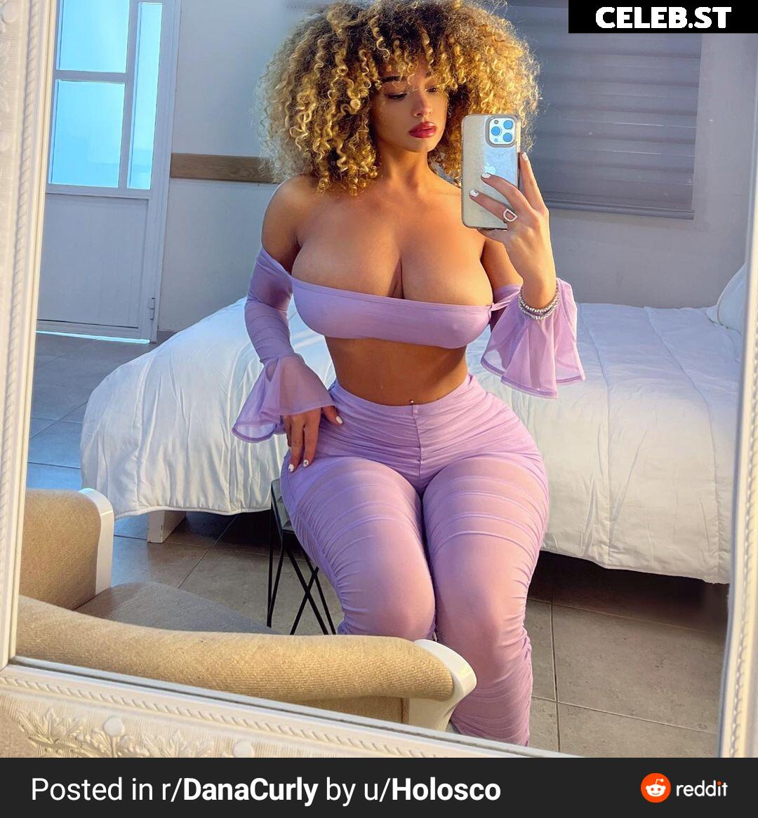 Dana Curly Image 4270208