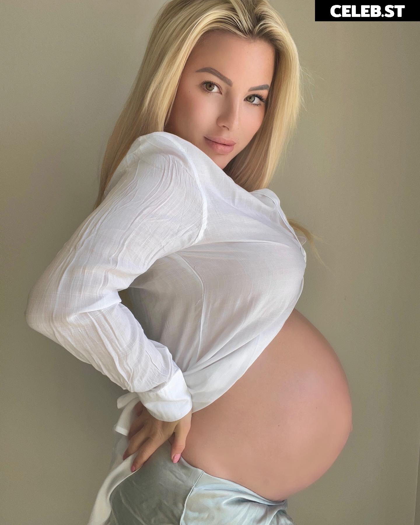 Jessicakes33 - Jessica Weaver (Cakes) Image 4279701