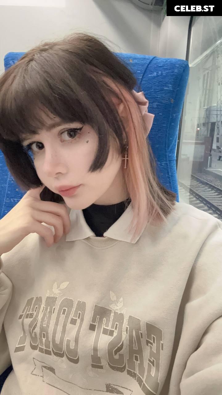 frauleinmilk / suisaiuwu Image 4265685