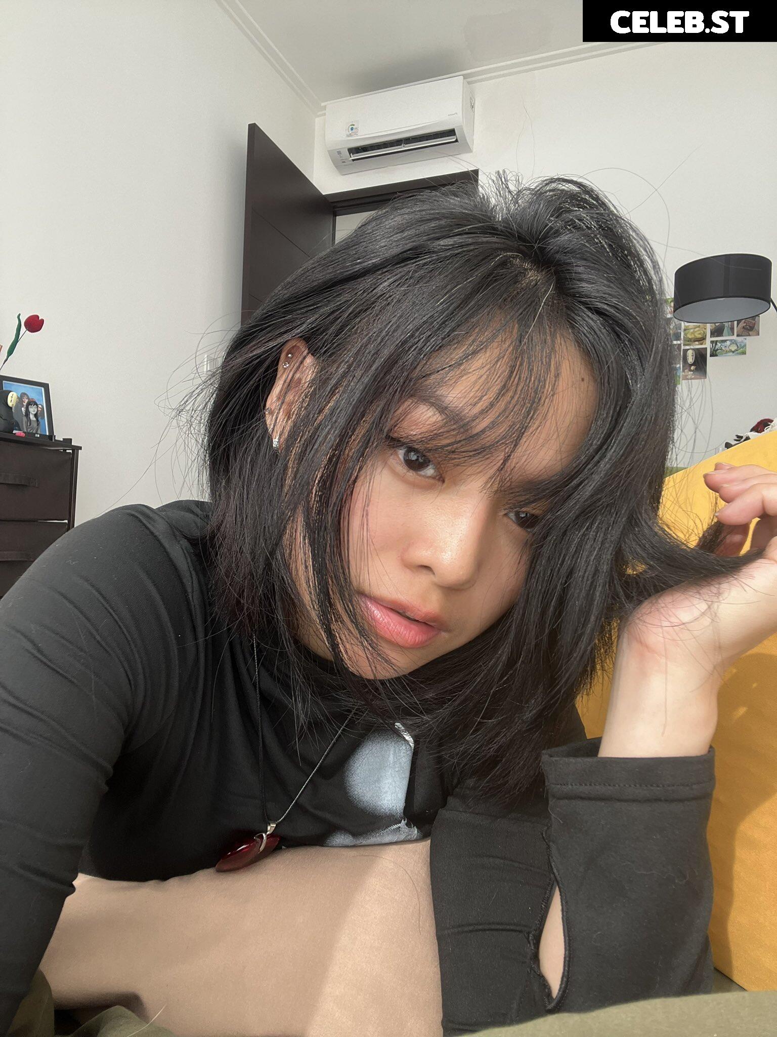 miceraa Image 4262746