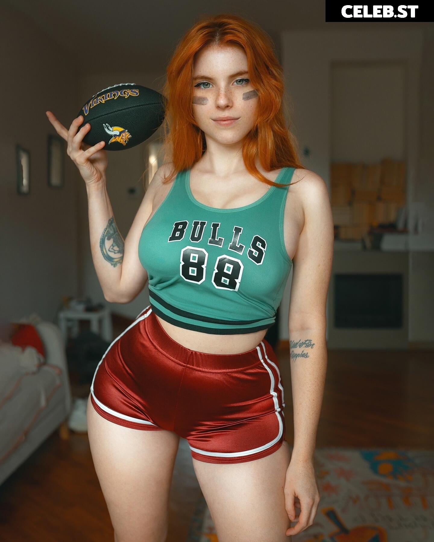 Lucilla Materazzi / Lucilla Jiggly Image 4260070