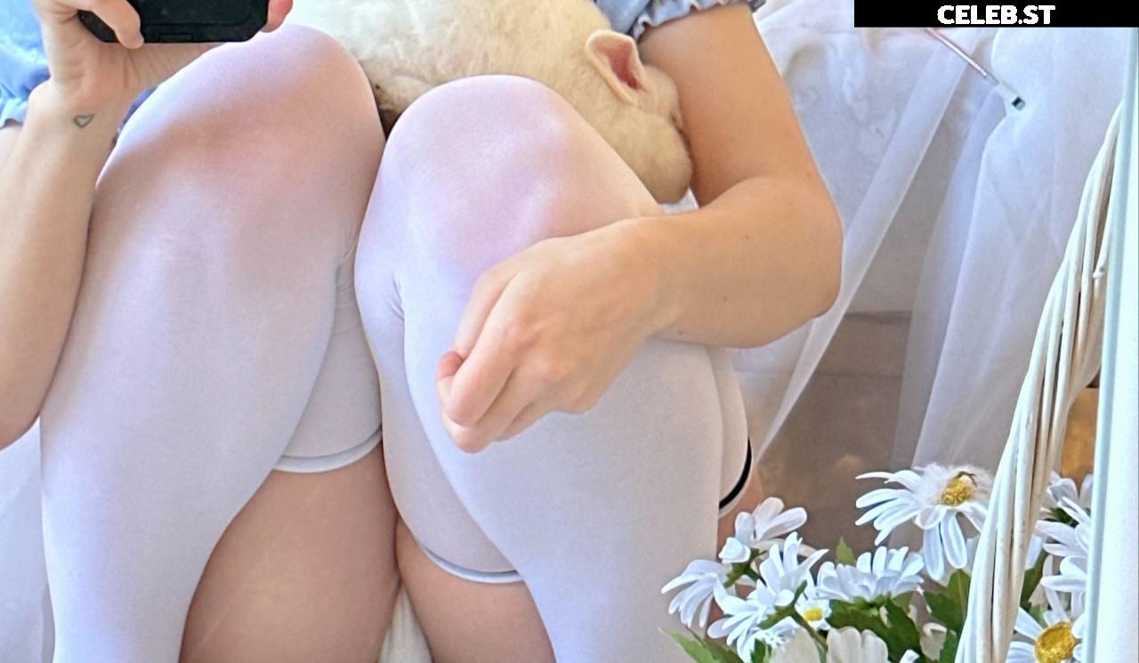frauleinmilk / suisaiuwu Image 4268158