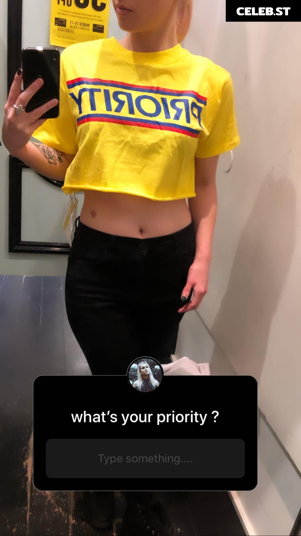 Sonja Reid aka OMGitsfirefoxx Image 4255613