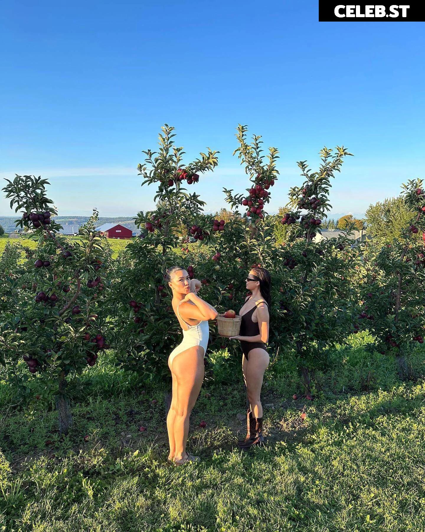 Julia Kelly Image 4255241