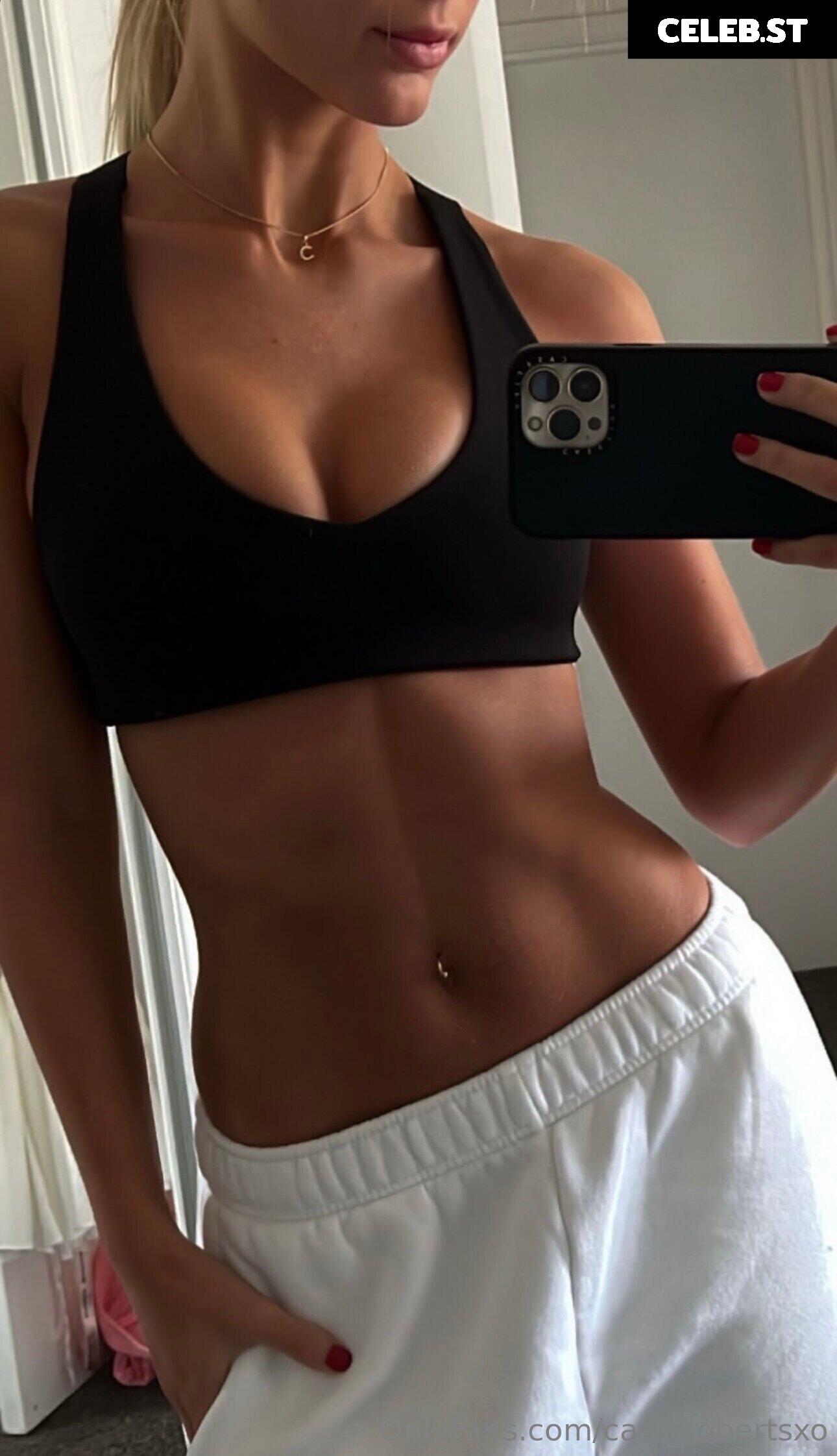 Cassie and Chloe Roberts Image 4257716